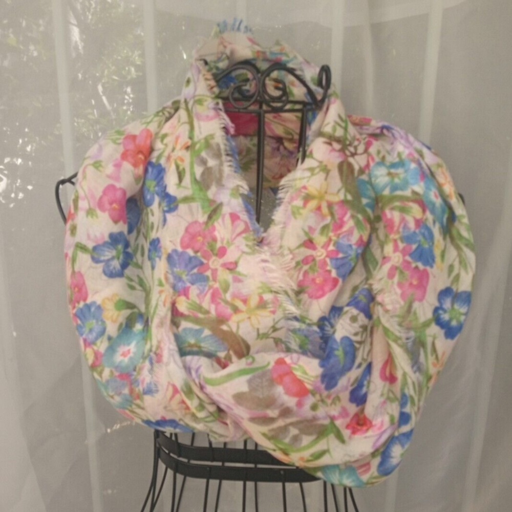 3/$15 Infinity Loop Scarf Floral Design Penelope Ann New